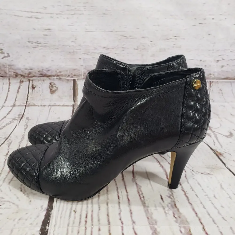 Vince Camuto Valentina Women's Black Leather Ankle Boots Size 6M